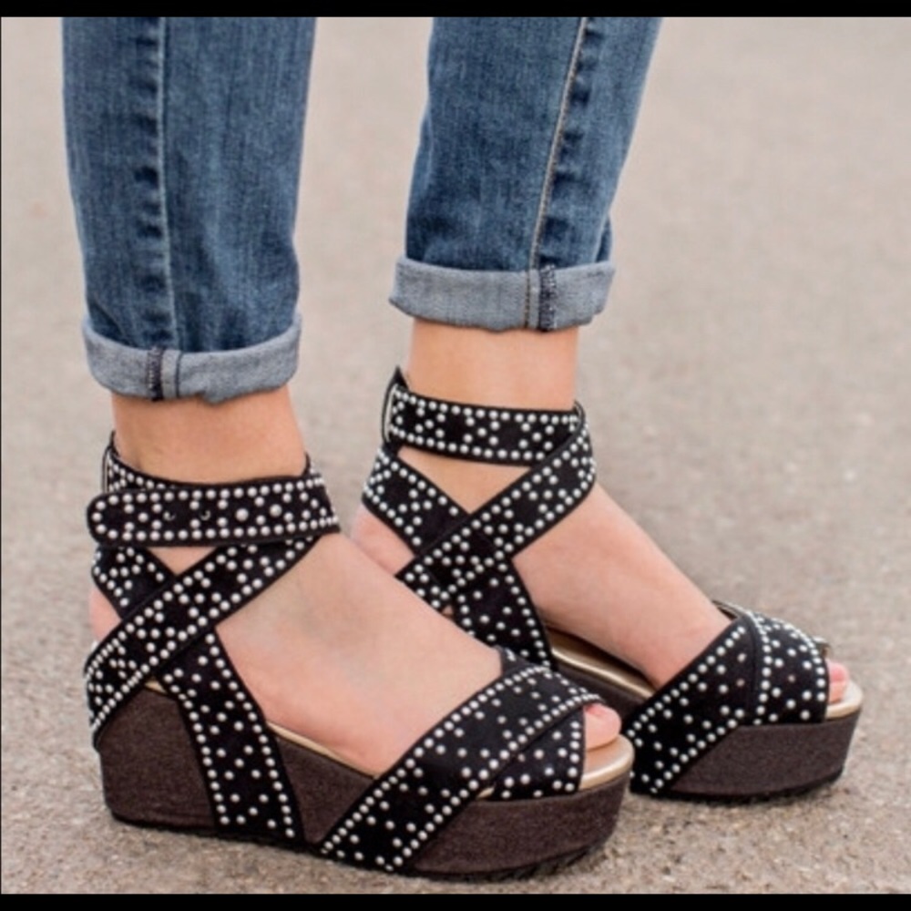 Joyfolie Black and White Strappy Heels - Picture 3 of 4